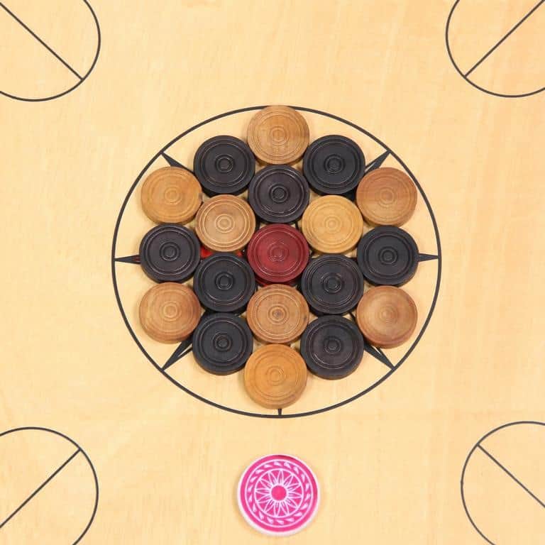 Carrom Aufstellung